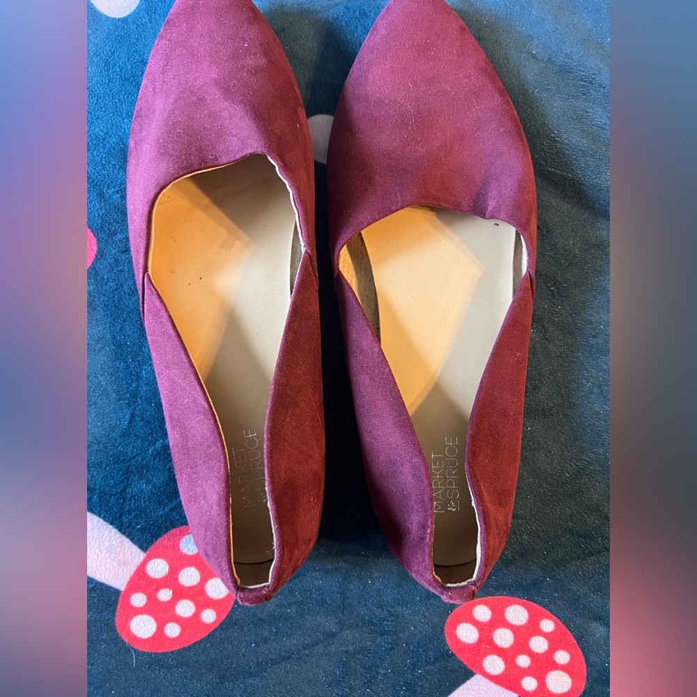 Market & Spruce Red Flats with Comfort and Style